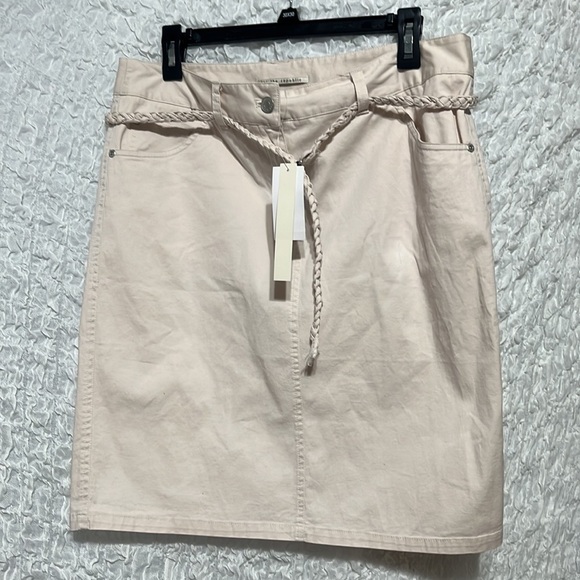 FOR THE REPUBLIC HIGH STREET PINK CREAM,   ABOVE THE KNEES SKIRT SIZE 12 - Picture 1 of 8